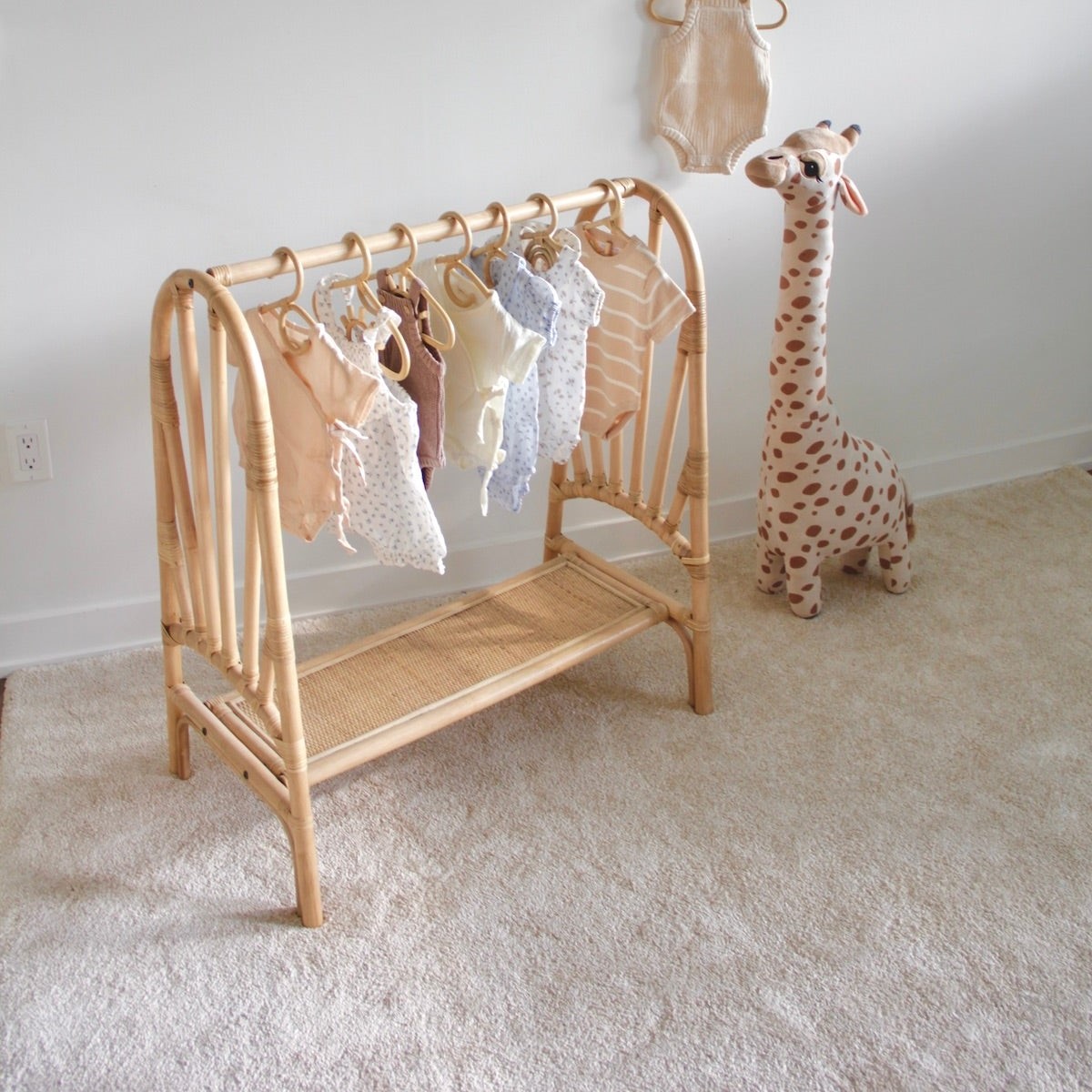 Decorative small hangers, hand - огляд і ціна Baby Clothing Rail